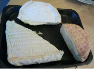 Freschissimo Camembert da consumare rigorosamente con la buccia!