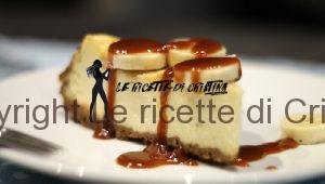 cheesecake alle banane con salsa al rum