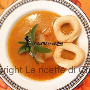 vellutata di taralli e topinambur ai peperoni