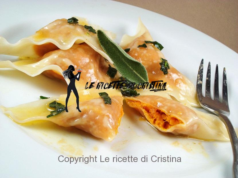  tortelli di zucca e amaretti