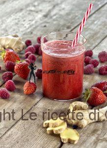 smoothie tè, fragole e zenzero