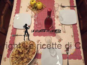 Rosette di crepes gratinate con crema di cavolfiore