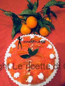 Torta di ricotta e pere con cuore di Panforte e amaretti e gel di arance rosse