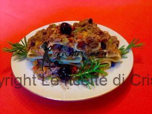 paccheri di Gragnano al ragu d'anatra con amarene e profumo di ginepro