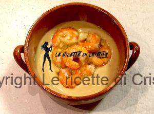 Crema di ceci e patate con gamberi