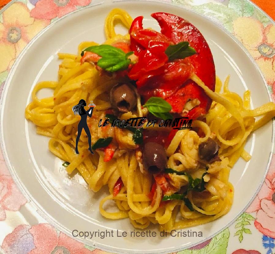 Tagliolini all'astice con olive taggiasche