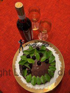 Torta al cioccolato nero con amarene