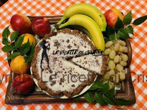 Torta di porridge e frutta con cioccolato e cocco