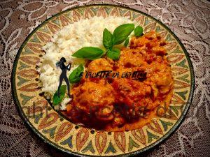 Curry rosso facile di pollo con riso Basmati